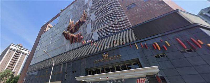 北市萬華警方獲報到場，隨即逮捕2嫌。（圖／翻攝自Google Maps）