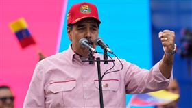 馬杜洛拒絕了川普要求其下台的提議，並表示委國不要奴隸般的和平。（圖／美聯社／達志影像）