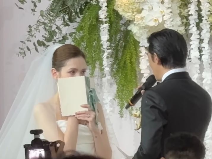 邱澤許瑋甯結婚誓詞催淚動人，心理學家林萃芬：這是「雙向奔赴彼此」的愛情典範。（圖／翻攝自《LOUIS’S attitude》 YT）