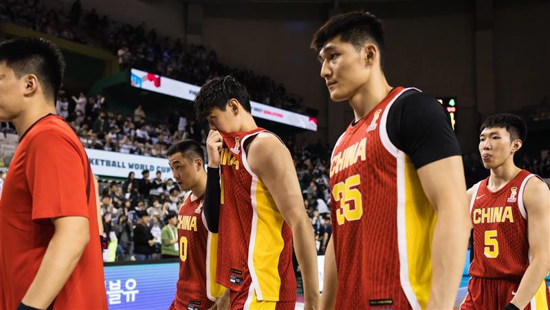 世界盃資格賽中國男籃對戰韓國苦吞2連敗。（圖／翻攝自FIBA官網）
