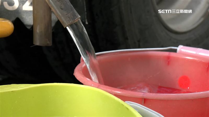 淡水停水第5天！居民嘆：家中有不少果蠅
