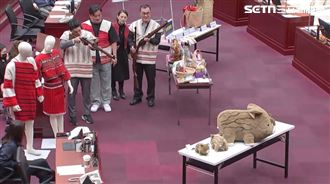 蔣萬安議會持槍射山豬！議員：麻煩帶走