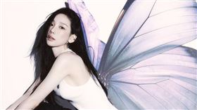 太妍Solo出道10年推出精選輯。（圖／SM Entertainment提供）