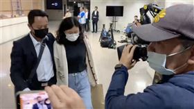 聖石金業,黃金投資,詐騙,女董座,邱嬿妤,刑事局,交保,北檢,勞斯萊斯,金塊（圖／翻攝畫面）