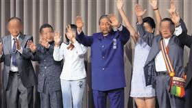 統促黨總裁張安樂與沖繩黑幫旭琉會幹部在台灣聚會碰面，引起台日國安單位重視。（翻攝東普傳媒 統促黨YT）