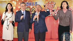 台塑王家海外信託基金的4位受託管理人，分別是王永慶之女王瑞華（右1）、王瑞瑜（左1），及王永在之子王文淵（右2）、王文潮（左2）。