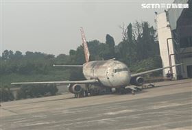 扯！印航波音737失蹤13年 竟就在機場角落(圖/翻攝X平台
Fahad Naim)