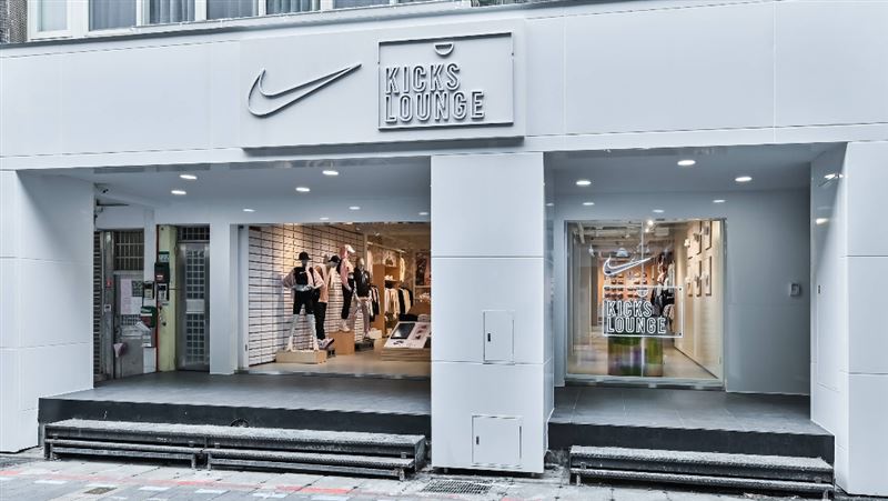 士林夜市中的NIKE專賣店將於年底歇業。（圖／翻攝自Google Map）