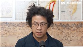 針對清潔隊員送電鍋卻被判刑一事，沈伯洋指出，其實該檢討刑責設計的比例原則，法官、檢察官針對個案才能有彈性的給予緩刑、緩起訴、不起訴甚至無罪的空間。（圖／記者楊士誼攝影）