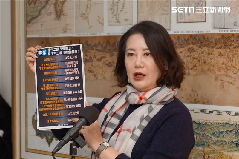 吳思瑤表示，民眾黨宣布徵召陳琬惠參選宜蘭縣長，黃國昌對於鄭麗文所說的藍白合共識不就是自我打臉？（圖／記者楊士誼攝影）