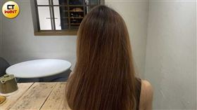 阿民竟在校內大樓的樓梯間對花花性侵得逞。（圖／翁靖祐攝）