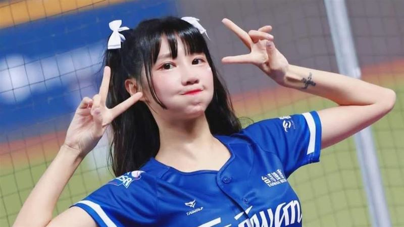 筠熹擁有亮麗的外型。（圖／翻攝自IG）