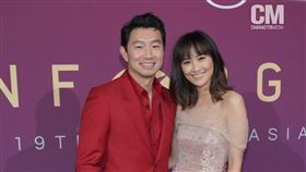 陳法拉在《尚氣與十環傳奇》中飾演男主角的母親、梁朝偉的太太。（圖／翻攝自IG @falachenfala）