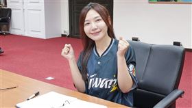 川普簽署《台灣保證實施法案》，吳沛憶嗆中國：抱歉，我們先Go了。（圖／翻攝自吳沛憶臉書）