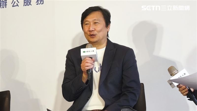 郭文鎧表示，hub服務是指將大樓轉變為「營運平台」，以「智慧驅動」提升企業租戶獲取服務的效率與透明度。（圖／記者陳韋帆攝影）