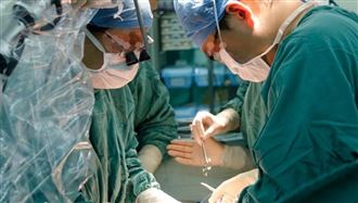 簽捐贈立刻移植！母淚：孩子的手還是熱的