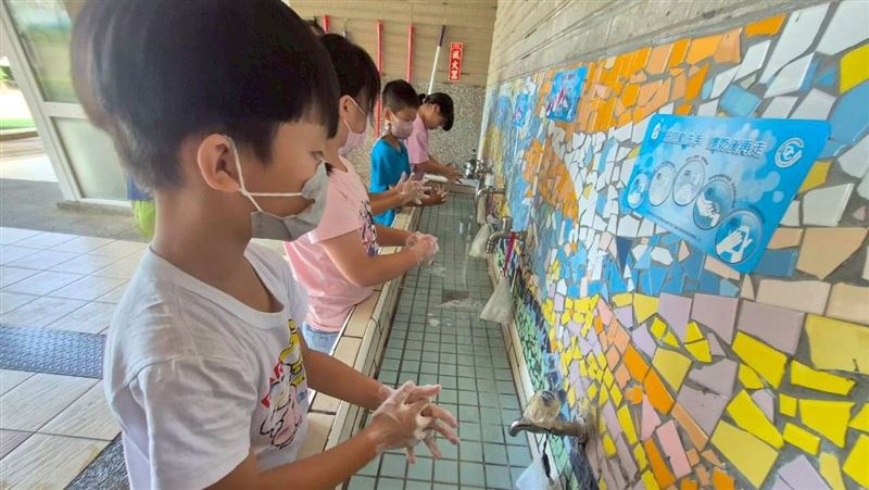 桃園腸病毒連五周破千急診　請做好這些事