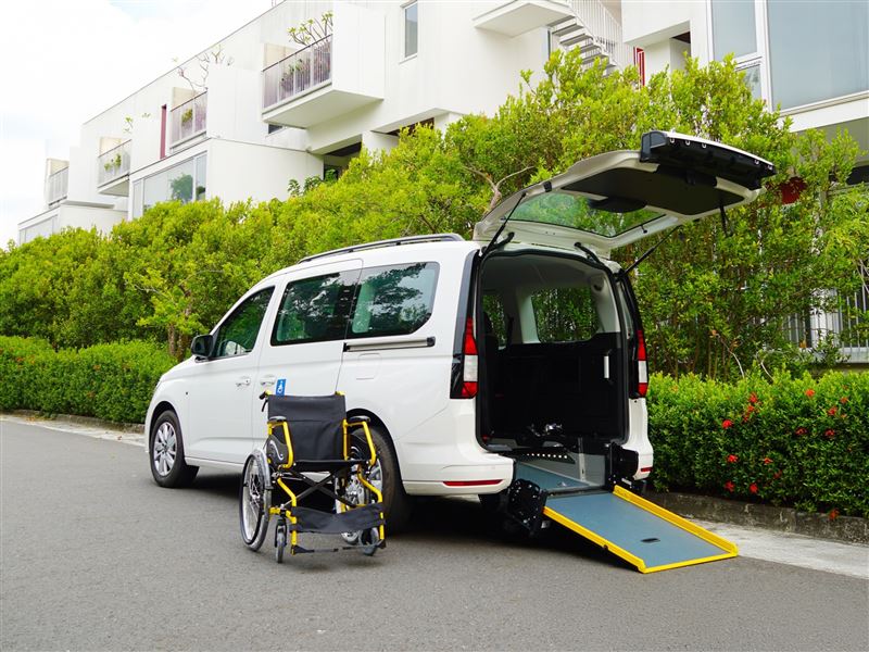 福斯商旅Caddy Maxi EasyLife福祉車門價 146.5 萬元起。（圖／福斯商旅提供）