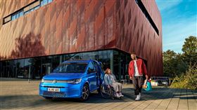 福斯商旅Caddy Maxi EasyLife福祉車。（圖／福斯商旅提供）