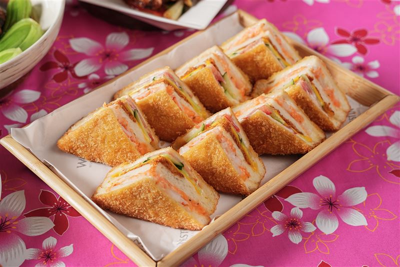 桃園大溪笠復威斯汀度假酒店－經典台灣風味龍蝦魚子醬三明治 。（圖／飯店旅宿業者提供）