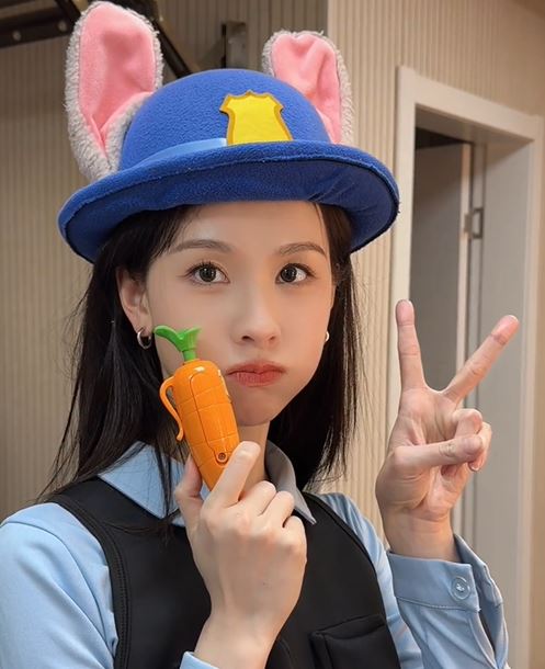 陳都靈曬出近照。（圖／翻攝陳都靈微博）