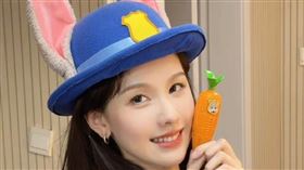  陳都靈曬出近照。（圖／翻攝陳都靈微博）