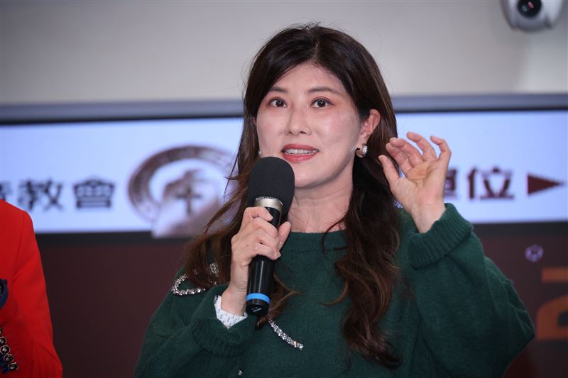 李晶玉談到老公被通緝現況。（圖／記者鄭孟晃攝影）