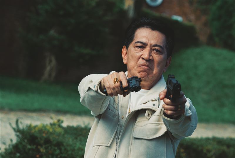 高捷飾演外表剛猛、內心柔軟的黑幫領袖。（圖／光盛影業提供）