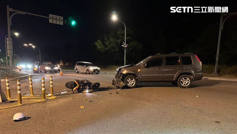 金門大學門口濺血！男大生撞學長昏迷斷腿