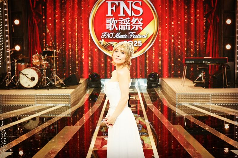 濱崎步出演「2025 FNS歌謠祭 第1夜」，絲毫不受上海空場開唱事件影響。（圖／翻攝自浜崎あゆみ（ayumi hamasaki）臉書）