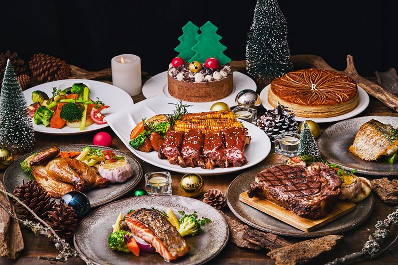 台北士林萬麗酒店推出兩大年末亮點，以手工烤製、美味暖心的「聖誕限定烤物」系列，主打 680元 即能細品爐烤春雞獨享餐，讓單身小資族也能歡慶聖誕夜。（圖／台北士林萬麗酒店提供）