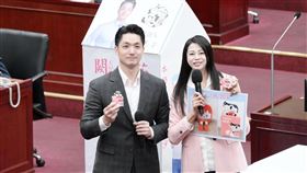 闕枚莎十多年堅持　成功推動生生喝鮮奶！盼補助對象擴大至高中生（圖／闕枚莎辦公室提供）