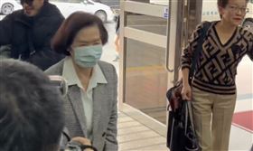 林姿妙首度出庭，高院二審開庭。（翻攝畫面）