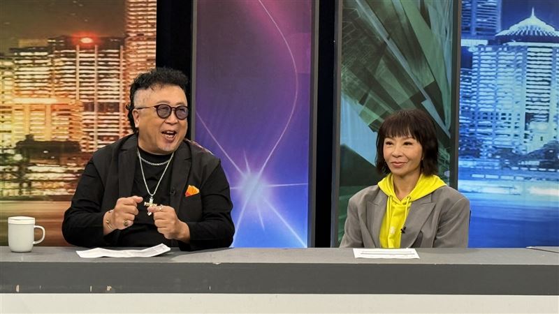 鮑比達（左）與范怡文同台。（圖／JET提供）