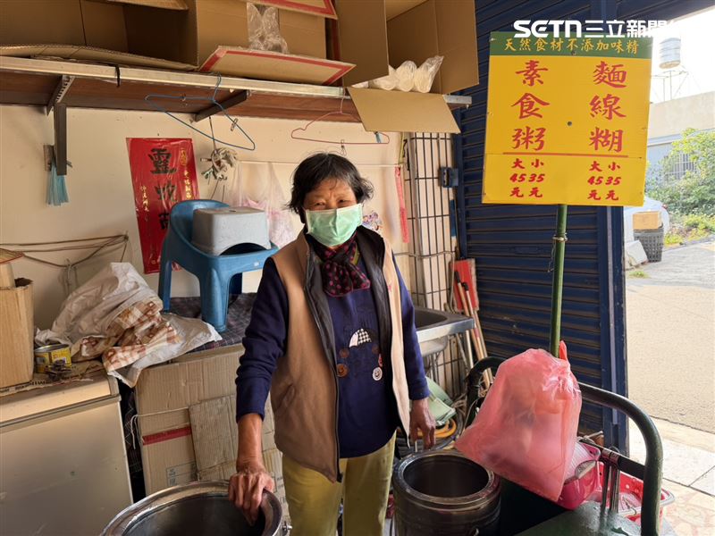 彰化鹹粥嬤的愛孫黃男，已被中國公安遣返金門，即將返回台灣。（圖／議員賴清美提供）