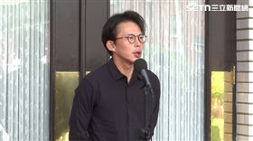 黃國昌在立法院接受媒體聯訪（圖／翻攝畫面）