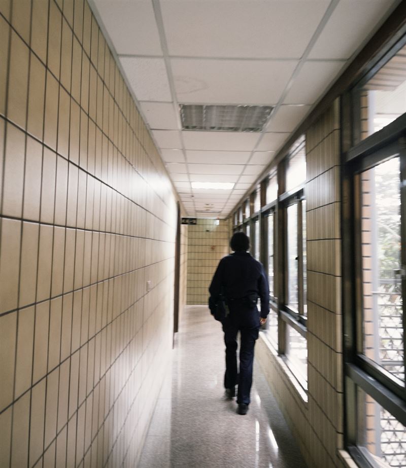 王宣曬法院照，自揭是性騷擾案。（圖／翻攝自臉書）