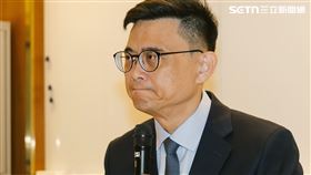 八歲兒子涉及校園霸凌，賴瑞隆表示相當自責，自己會檢討。（圖／記者楊士誼攝影）