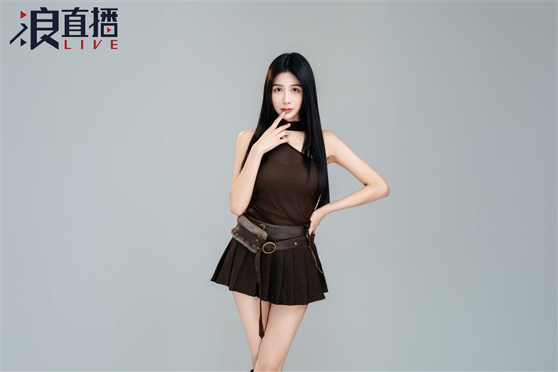 雪寶以微挑逗特寫展現寫真中最「心跳」的一面，完全跳脫球場形象。（圖／浪LIVE提供）