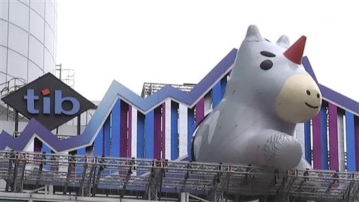 臺灣創新板tibit戶外裝置！民眾打卡拍照