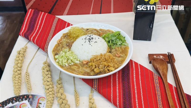 冷凍組冠軍燴飯。（圖／記者柯美儀攝影）