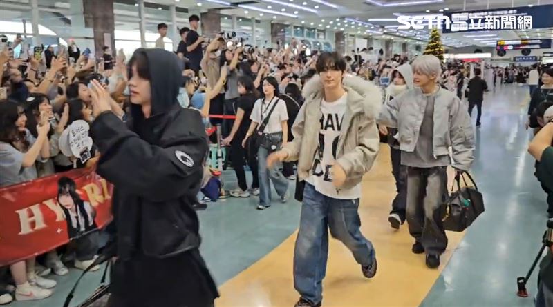 TWS中國成員韓振因「身體狀況不佳」6-1來台。（圖／記者謝文彥、林正和攝影）