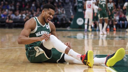 才傳出思考留公鹿　字母哥拉傷要休2到4週