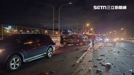 國道3號香山段4連撞1死7傷！肇事原因曝光