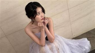 IU降臨高雄參加AAA　發文喊：愛台灣粉絲