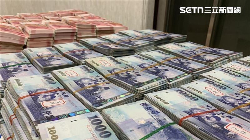 台灣錢淹腳目！身價破300億富豪人數曝光