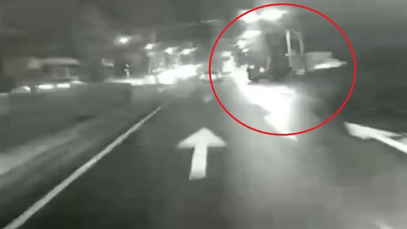 宜蘭24歲警遭撞飛！行車紀錄器畫面曝光