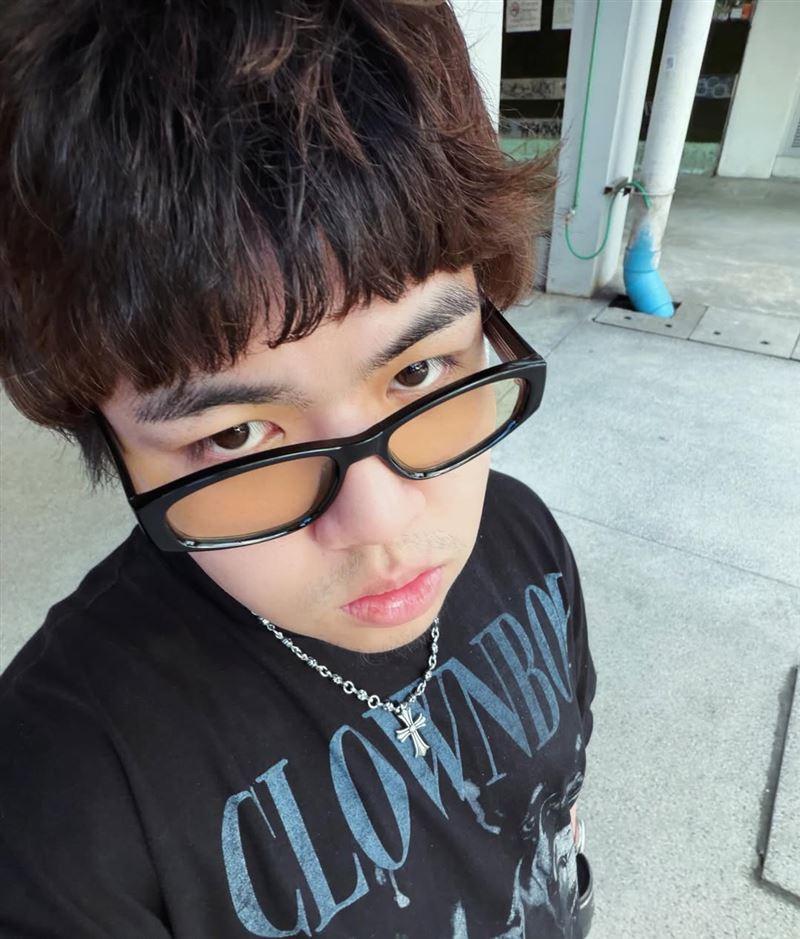 Only Monday主唱Tee陷入私密影片外流的風波。（圖／翻攝自IG @tee.onlymonday）