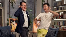 鄭弘儀合照妮妃雅。（圖／三立提供）