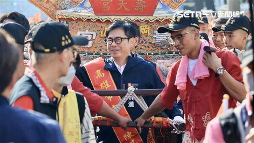 四大女神遶境！陳其邁扶轎…曝平安券領法